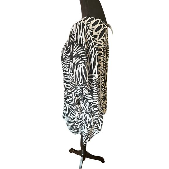 NYDJ Women’s Billowy Split Neck Blouse – Size M - Picture 3 of 6